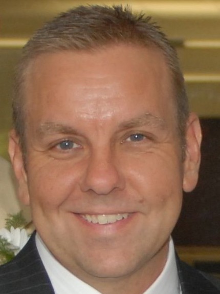 Tom Head Shot